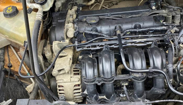 2015 Ford New Figo TREND 1.2 PETROL, Petrol, Manual, 82,996 km, Engine View - Right