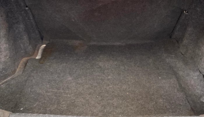 2016 Honda Amaze 1.2L I-VTEC S, Petrol, Manual, 1,18,022 km, Boot Inside