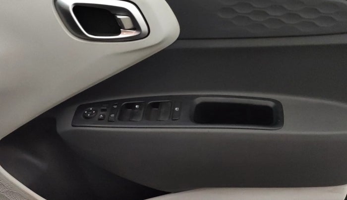 2021 Hyundai GRAND I10 NIOS SPORTZ 1.2 KAPPA VTVT, Petrol, Manual, 41,658 km, Driver Side Door Panels Control