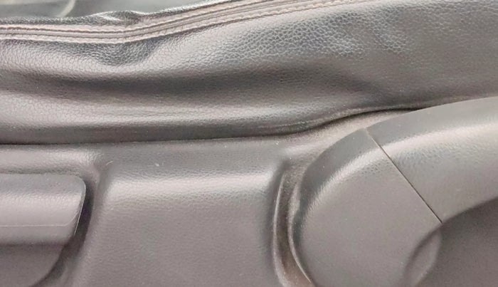 2016 Honda City 1.5L I-VTEC VX (O) MT, Petrol, Manual, 1,12,390 km, Driver Side Adjustment Panel