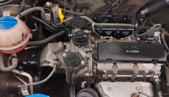 2014 Volkswagen Polo COMFORTLINE 1.2L PETROL, Petrol, Manual, 59,834 km, Engine View - Right