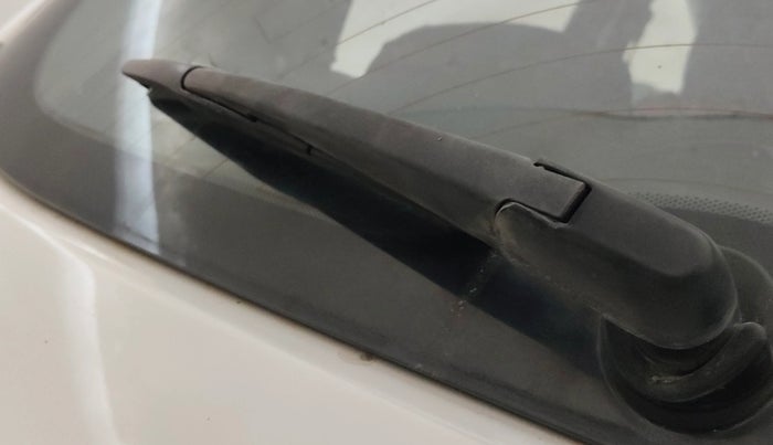 2018 Tata TIAGO NRG DIESEL, Diesel, Manual, 1,01,939 km, Rear Wiper