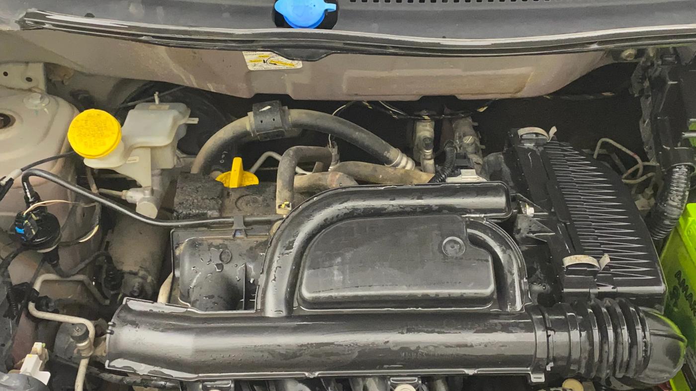 2019 Datsun Redi Go S 1.0 AMT, Petrol, Automatic, 29,332 km, Engine View - Right