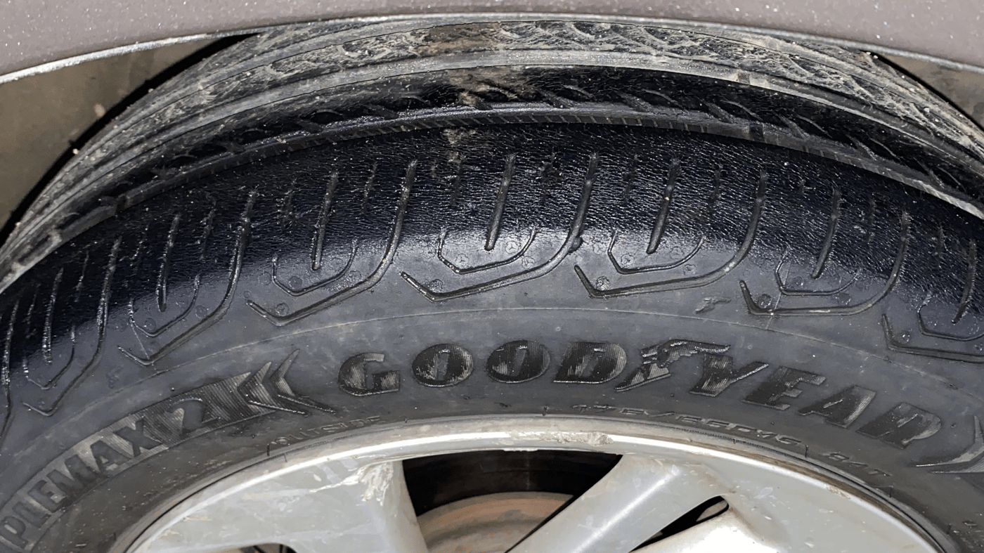2015 Honda Jazz 1.2L I-VTEC V AT, Petrol, Automatic, 55,855 km, Right Front Tyre Tread