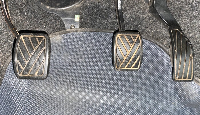2011 Maruti Ritz VXI, Petrol, Manual, 84,623 km, Pedals