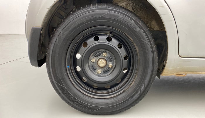 2011 Maruti Ritz VXI, Petrol, Manual, 84,623 km, Right Rear Wheel