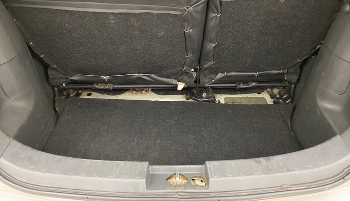 2011 Maruti Ritz VXI, Petrol, Manual, 84,623 km, Boot Inside