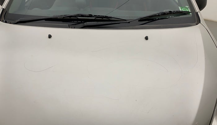2011 Maruti Ritz VXI, Petrol, Manual, 84,623 km, Bonnet (hood) - Minor scratches