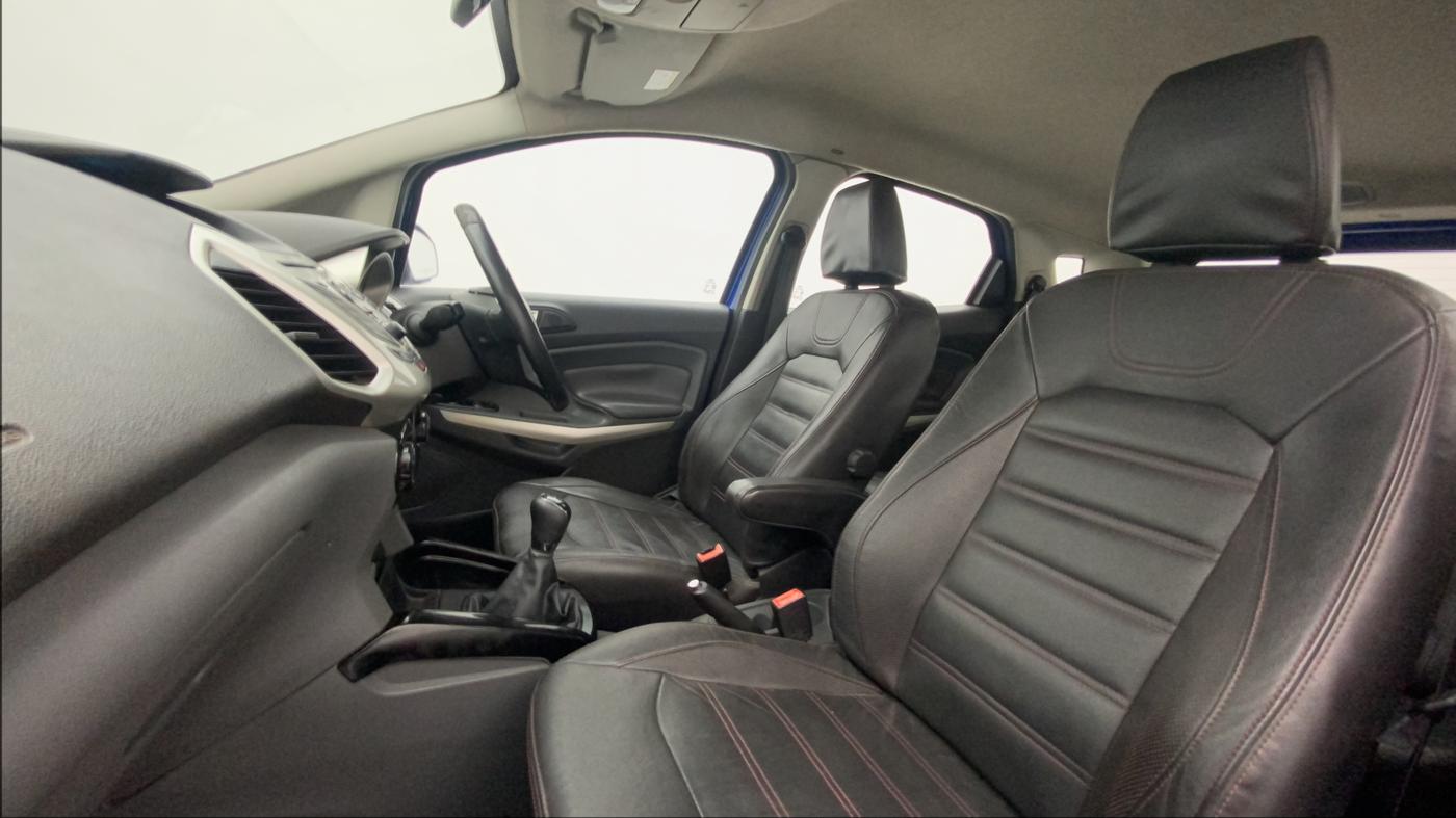 2015 Ford Ecosport TITANIUM 1.5L DIESEL (OPT), Diesel, Manual, 1,06,360 km, Right Side Front Door Cabin