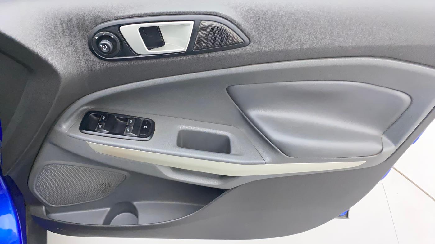 2015 Ford Ecosport TITANIUM 1.5L DIESEL (OPT), Diesel, Manual, 1,06,360 km, Driver Side Door Panels Control