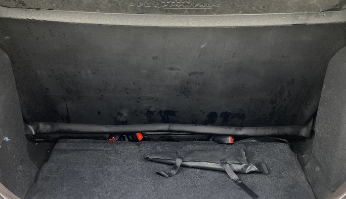 2016 Tata Tiago XZ PETROL, Petrol, Manual, 22,545 km, Boot Inside