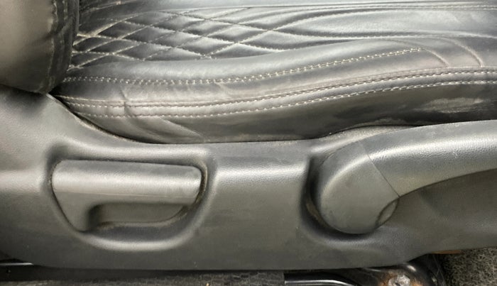 2017 Honda WR-V 1.2L I-VTEC VX MT, Petrol, Manual, 44,280 km, Driver Side Adjustment Panel