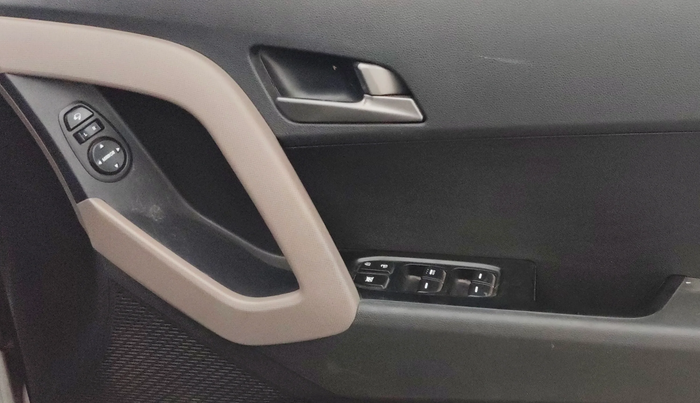 2017 Hyundai Creta SX PLUS AT 1.6 PETROL, Petrol, Automatic, 56,138 km, Driver Side Door Panels Control