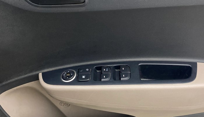 2018 Hyundai Xcent S 1.2, Petrol, Manual, 1,44,410 km, Driver Side Door Panels Control