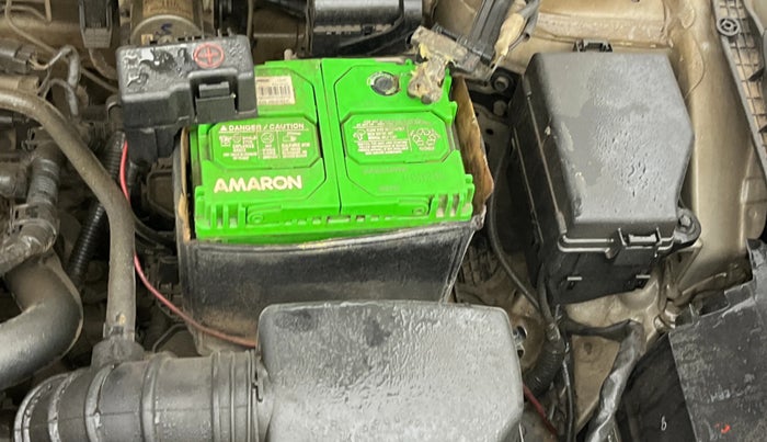 2016 Hyundai Verna 1.6 VTVT S, Petrol, Manual, 73,143 km, Engine View - Left