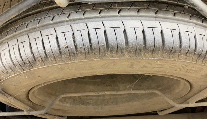 2022 Maruti Ertiga ZXI+ AT SHVS, CNG, Automatic, 61,022 km, Spare Tyre