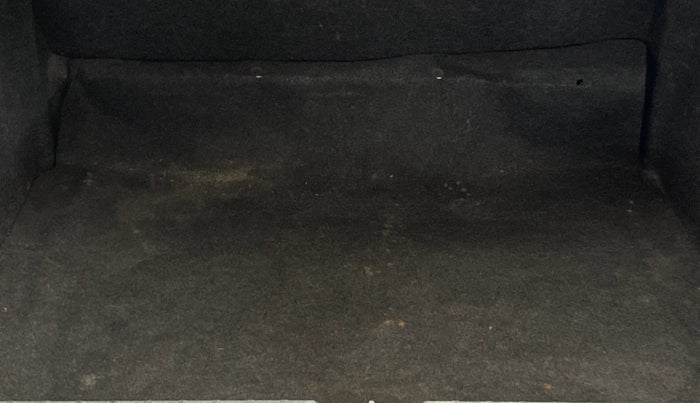 2016 Honda City 1.5L I-VTEC V MT, Petrol, Manual, 86,737 km, Boot Inside