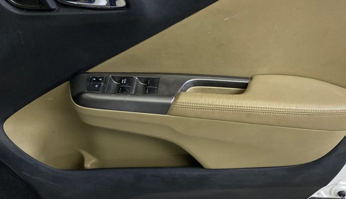 2016 Honda City 1.5L I-VTEC VX CVT, Petrol, Automatic, 67,437 km, Driver Side Door Panels Control