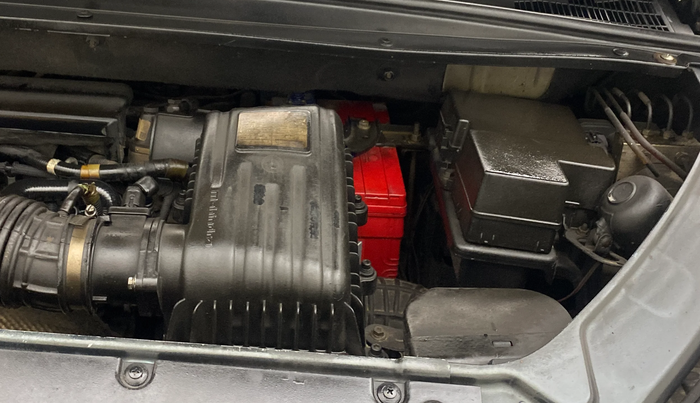 2019 Mahindra MARAZZO M2 8 STR, Diesel, Manual, 1,15,714 km, Engine View - Left