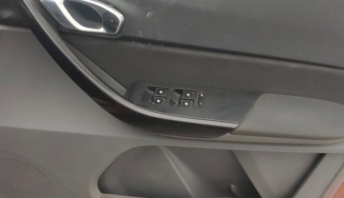2017 Tata TIGOR XZ (O) PETROL, CNG, Manual, 1,13,119 km, Driver Side Door Panels Control