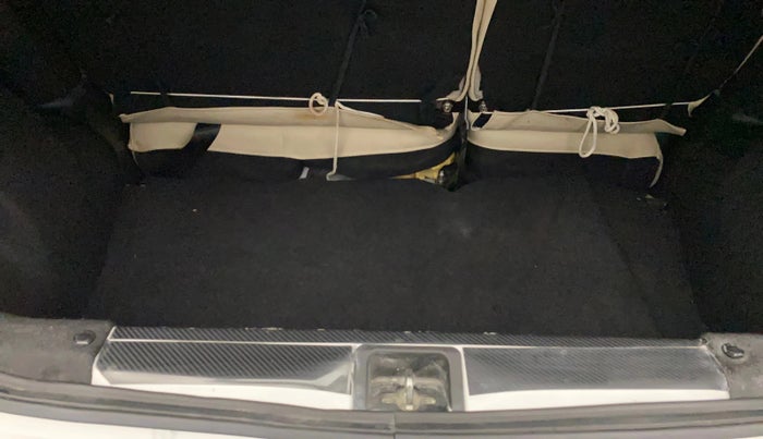 2020 Maruti New Wagon-R VXI 1.0, Petrol, Manual, 9,598 km, Boot Inside