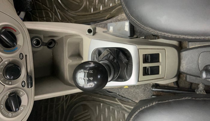 2015 Maruti Alto K10 VXI, Petrol, Manual, 72,630 km, Gear Lever