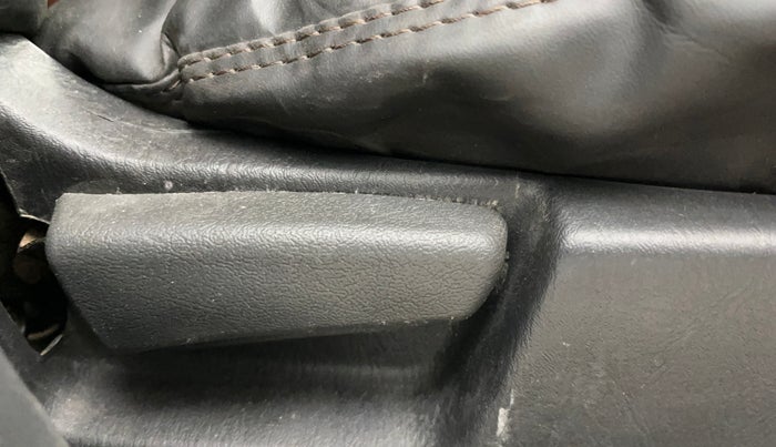 2015 Maruti Alto K10 VXI, Petrol, Manual, 72,630 km, Driver Side Adjustment Panel