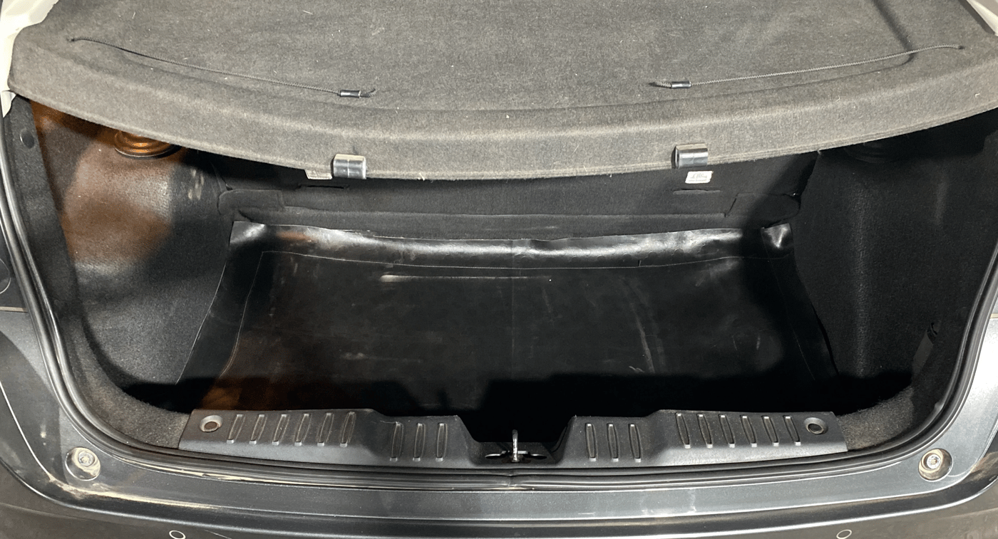 2023 Tata ALTROZ XZA, Petrol, Automatic, 44,510 km, Boot Inside