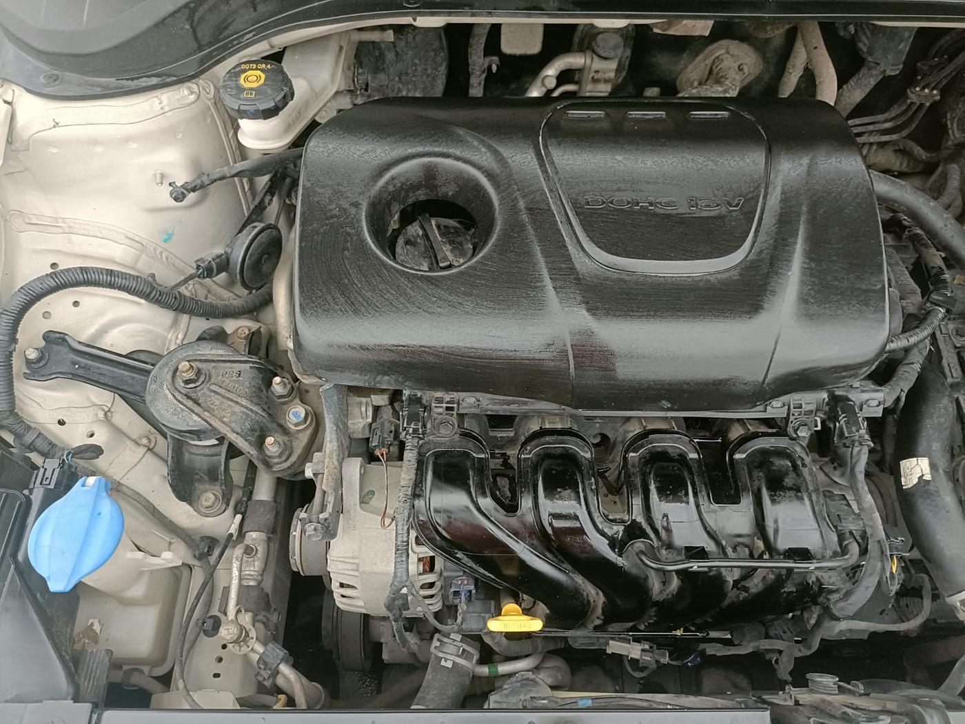 2017 Hyundai Verna 1.6 EX VTVT AT, Petrol, Automatic, 46,598 km, Engine View - Right