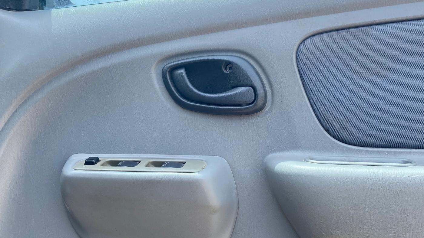 2013 Maruti Alto K10 VXI, Petrol, Manual, 43,720 km, Driver Side Door Panels Control