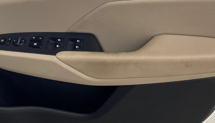 2018 Hyundai Verna 1.6 VTVT SX O, Petrol, Manual, 43,257 km, Driver Side Door Panels Control