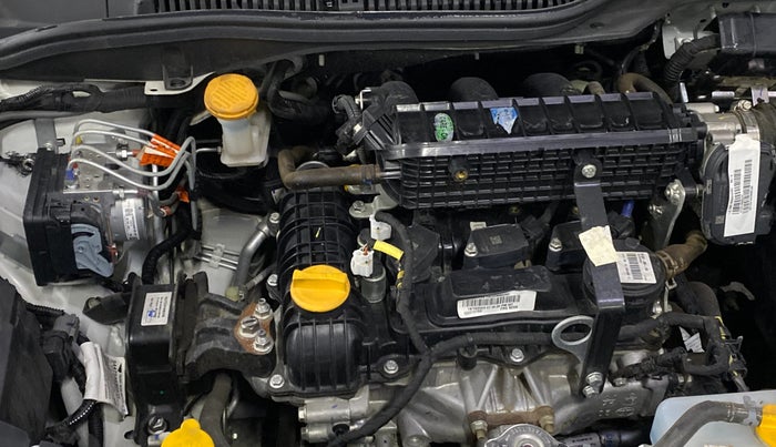 2024 Tata ALTROZ XZ Plus (S) Lux CNG , CNG, Manual, 6,724 km, Engine View - Right