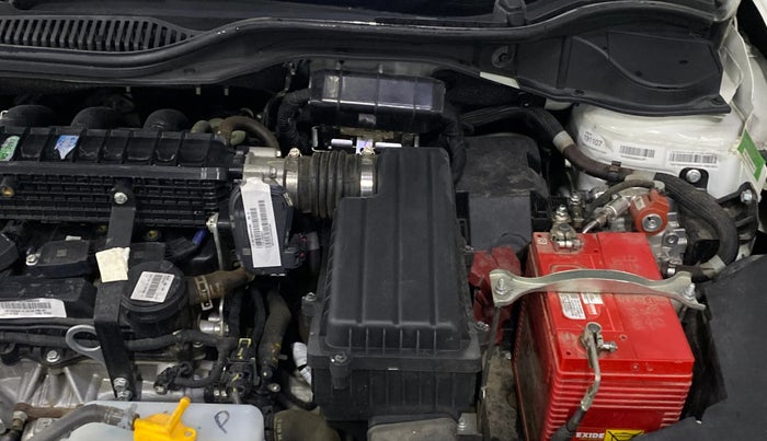 2024 Tata ALTROZ XZ Plus (S) Lux CNG , CNG, Manual, 6,724 km, Engine View - Left