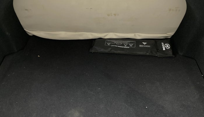 2020 Hyundai AURA S 1.2, Petrol, Manual, 25,424 km, Boot Inside