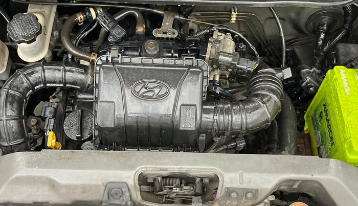 2018 Hyundai Eon MAGNA +, Petrol, Manual, 1,15,998 km, Engine View