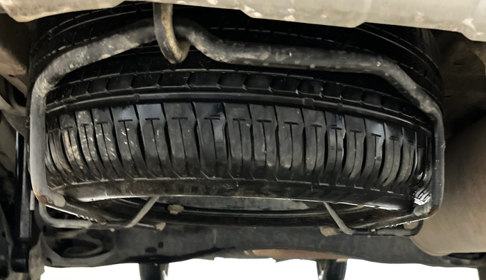 2021 Maruti XL6 ALPHA MT, Petrol, Manual, 1,15,527 km, Spare Tyre