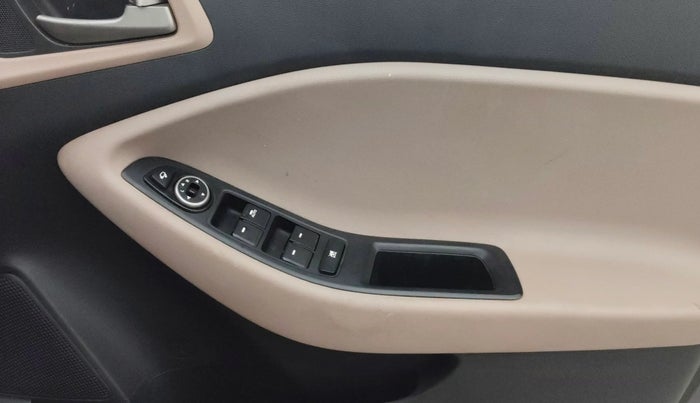 2015 Hyundai Elite i20 ASTA 1.2, Petrol, Manual, 70,260 km, Driver Side Door Panels Control