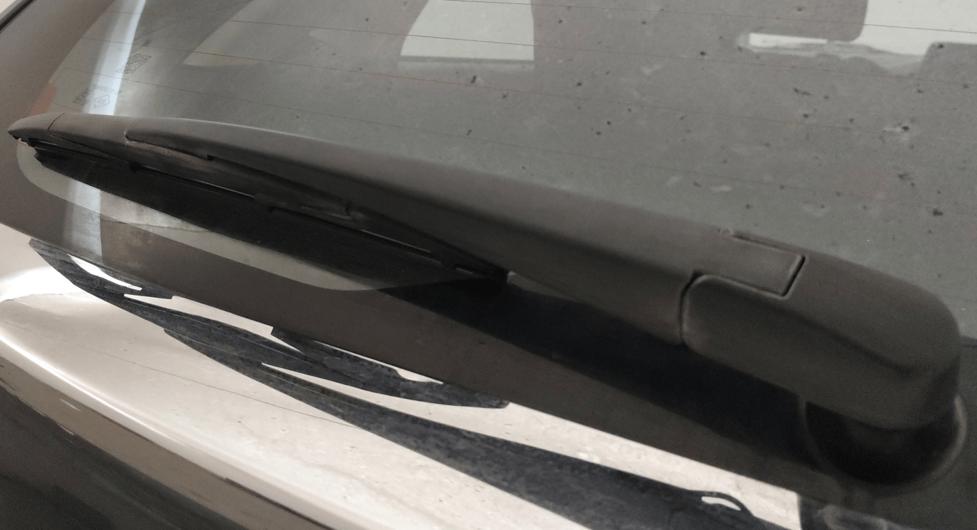 2024 Toyota Glanza V AMT, Petrol, Automatic, 1,00,247 km, Rear Wiper
