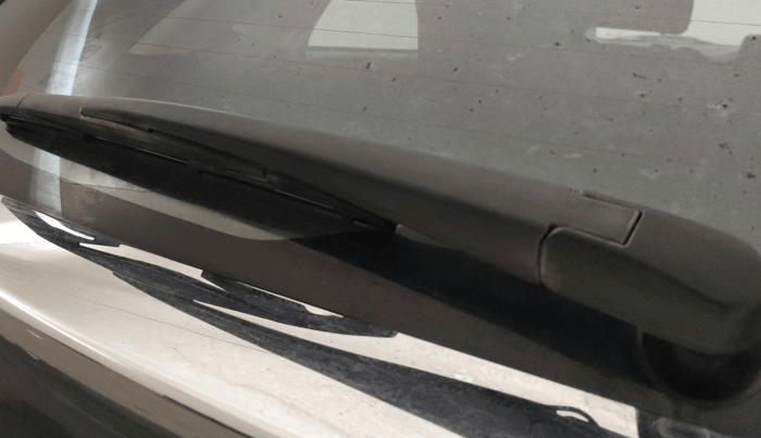 2024 Toyota Glanza V AMT, Petrol, Automatic, 1,00,247 km, Rear Wiper