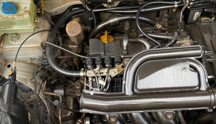 2018 Renault Kwid RXT 1.0 AMT (O), CNG, Automatic, 83,245 km, Engine View - Right