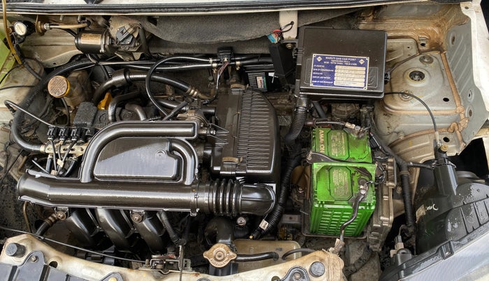 2018 Renault Kwid RXT 1.0 AMT (O), CNG, Automatic, 83,245 km, Engine View - Left