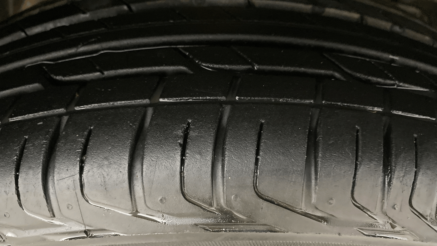 2024 Tata NEXON Smart Plus 1.2 Revotron 6 AMT, Petrol, Automatic, 6,297 km, Left Rear Tyre Tread