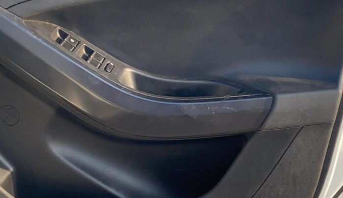 2024 Tata NEXON SMART+ 1.2 PETROL, Petrol, Manual, 45,821 km, Driver Side Door Panels Control