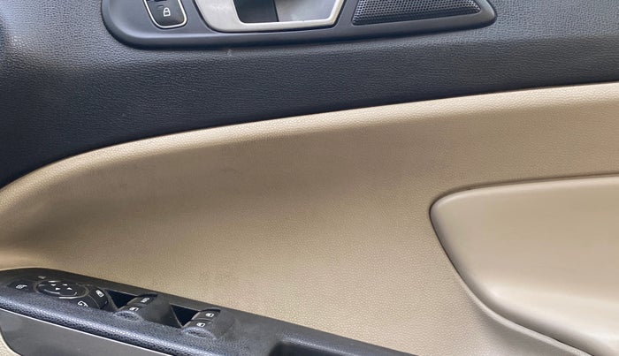 2021 Ford Ecosport TITANIUM 1.5L DIESEL, Diesel, Manual, 71,233 km, Driver Side Door Panels Control