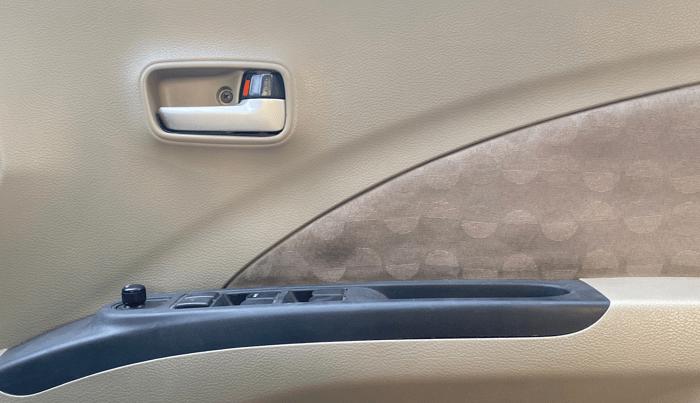 2015 Maruti Celerio ZXI AMT, Petrol, Automatic, 68,000 km, Driver Side Door Panels Control