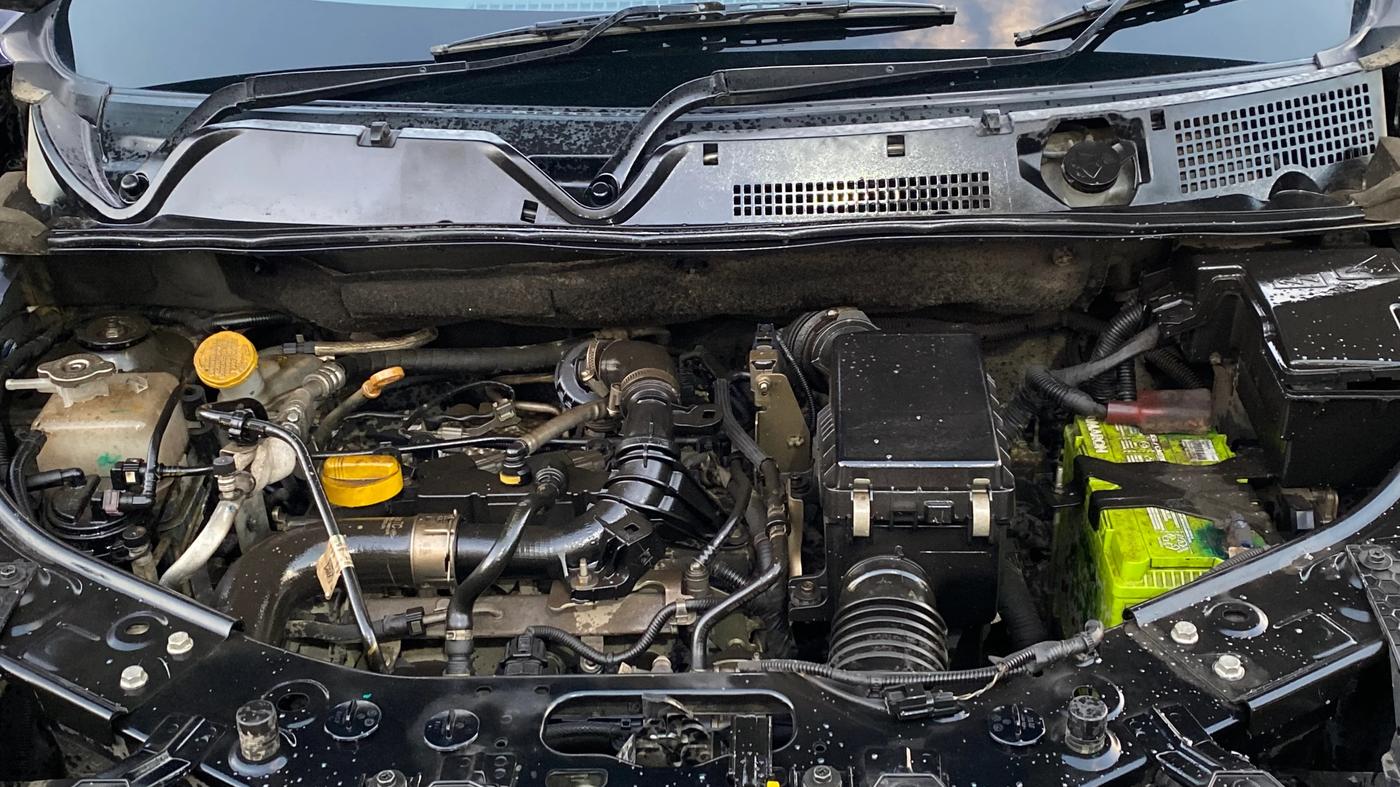 2022 Nissan MAGNITE XV TURBO, Petrol, Manual, 41,720 km, Engine View