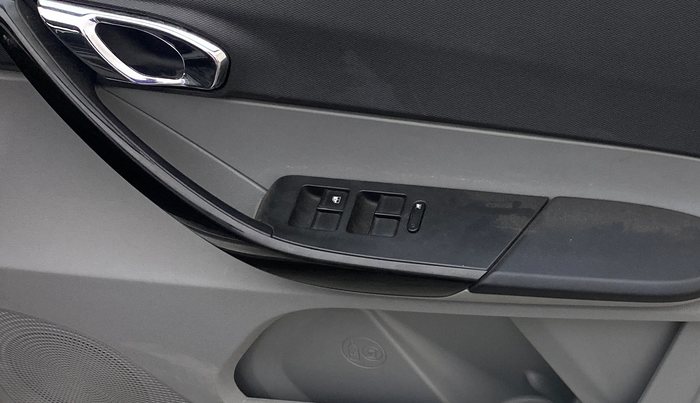2020 Tata Tiago XZ PLUS PETROL, Petrol, Manual, 50,102 km, Driver Side Door Panels Control