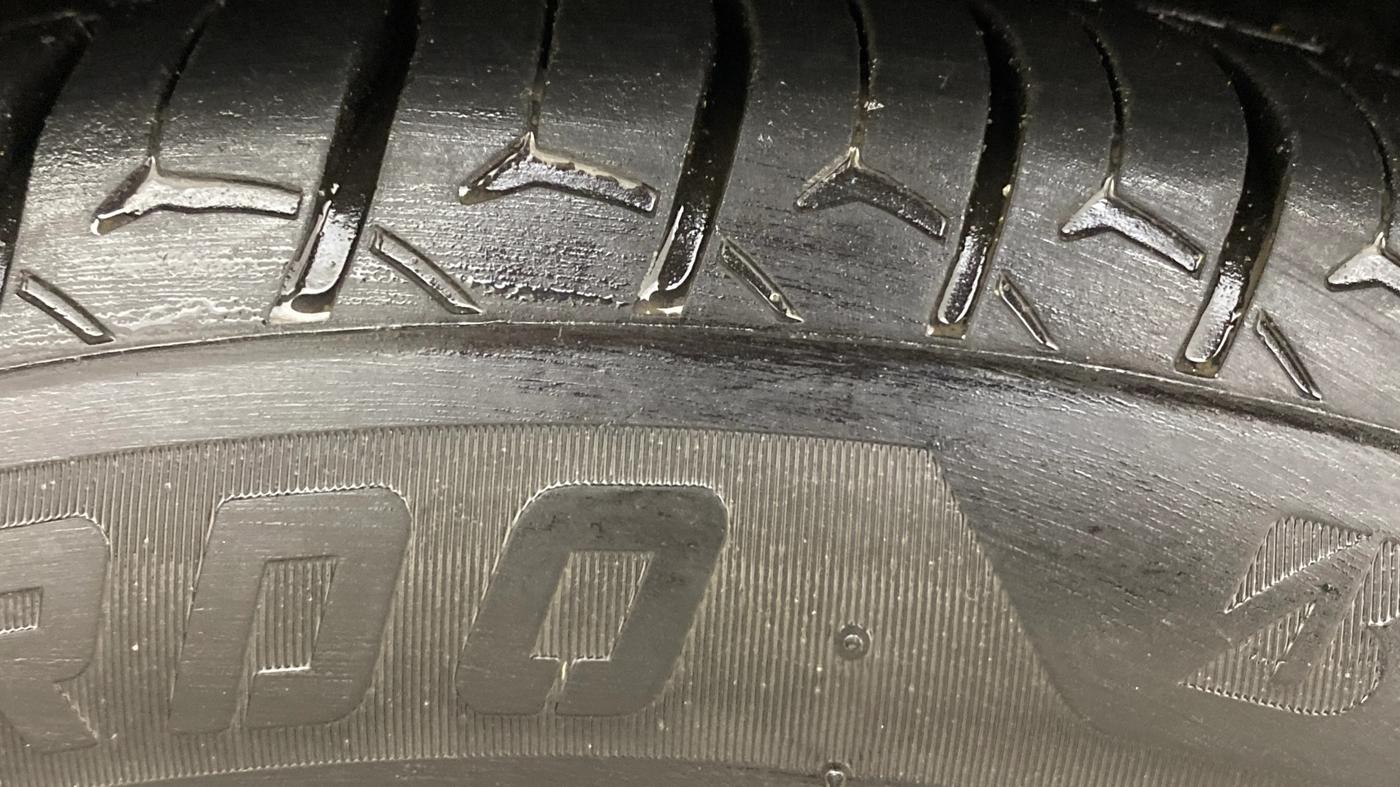 2021 Maruti XL6 ZETA MT, Petrol, Manual, 1,32,498 km, Right Front Tyre Tread