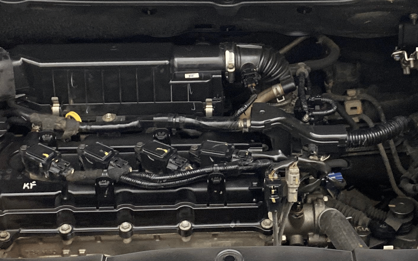 2021 Maruti XL6 ZETA MT, Petrol, Manual, 1,32,498 km, Engine View