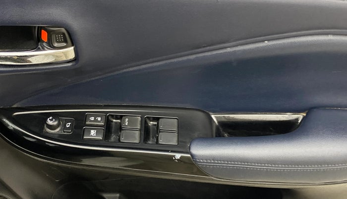 2023 Maruti Baleno ZETA PETROL 1.2, Petrol, Manual, 86,126 km, Driver Side Door Panels Control